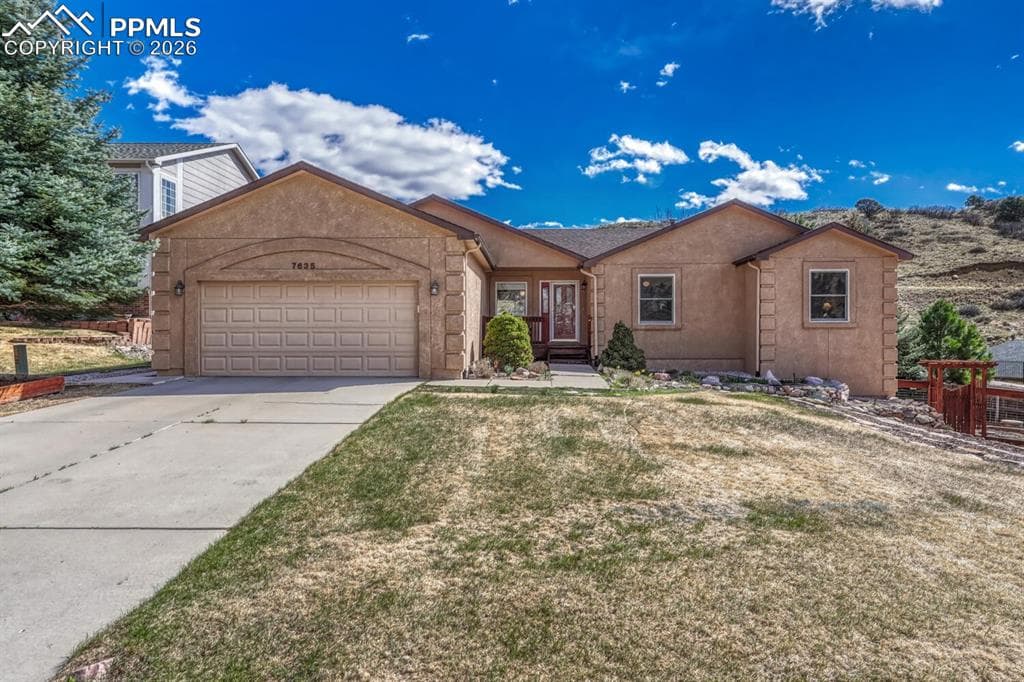 7635 Julynn Rd — photo 1