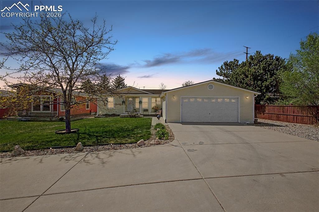4687 Pine Marten Point — photo 1