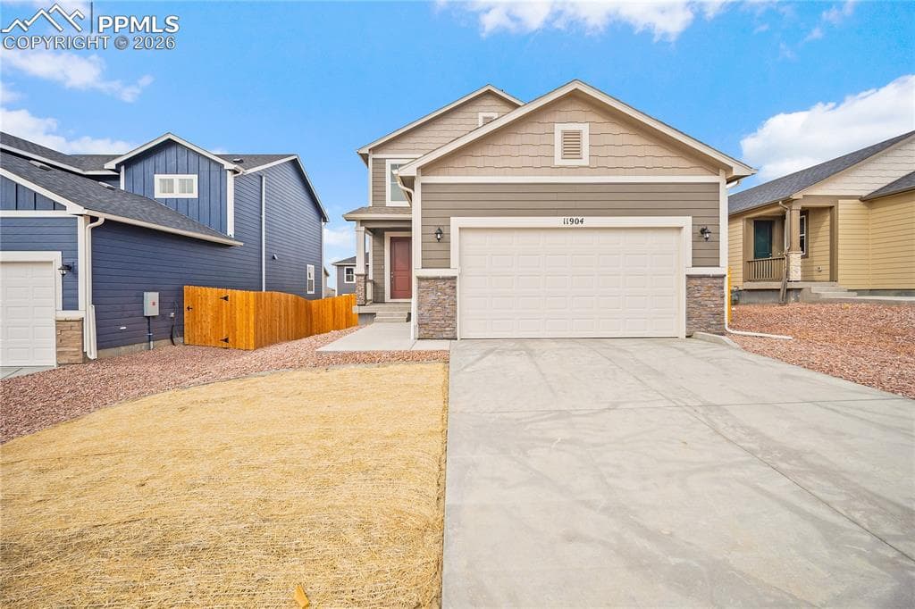 11904 LOST PEAK LN - Photo 1