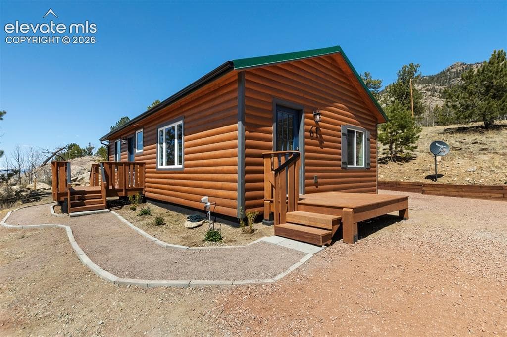 61 GARNET LN - Photo 1