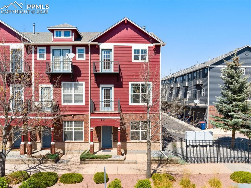 340 E FOUNTAIN BLVD - Photo 1