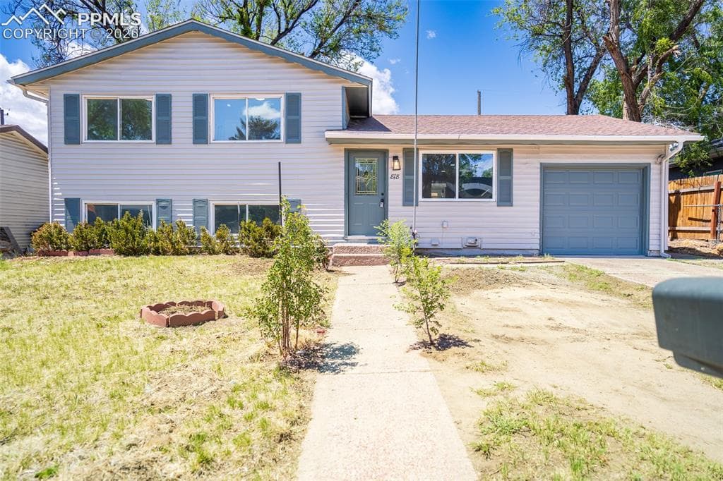 818 S Circle Dr — photo 1