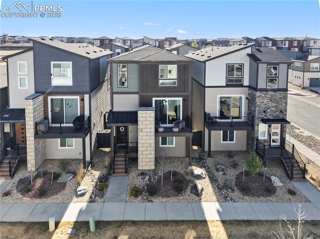 6844 Lily Mountain Ln — photo 1