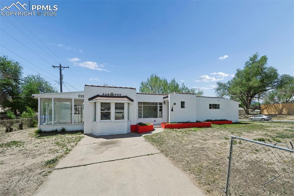 804 Hallam Ave — photo 1