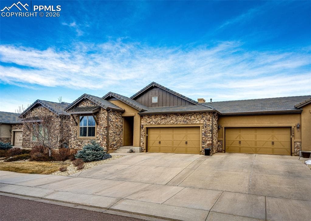 2086 Villa Creek Circle — photo 1