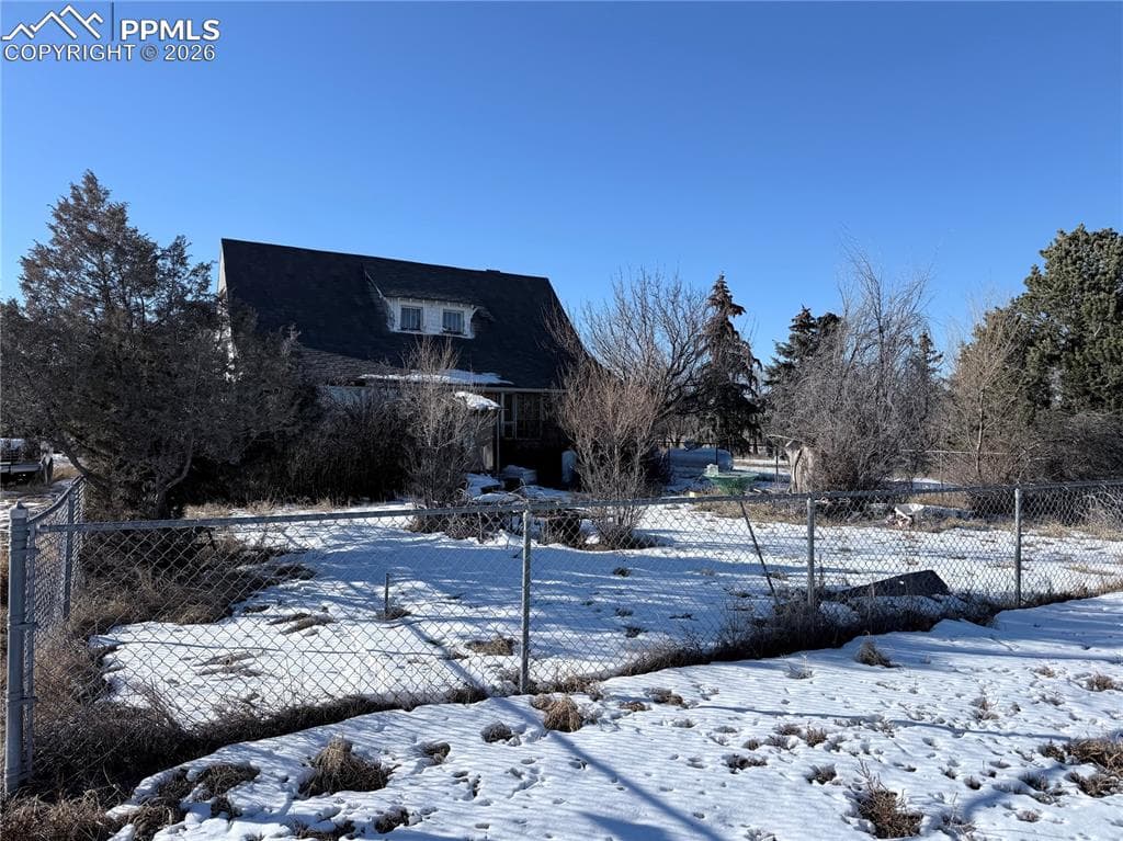 3380 Curtis Rd — photo 1