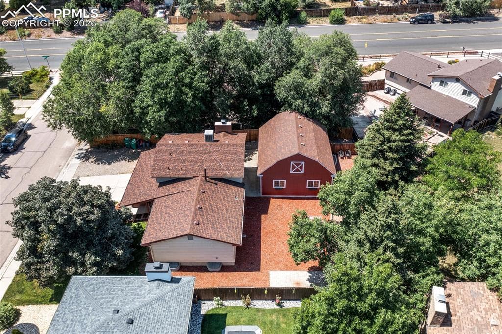 5320 Saddle Horn Ave — photo 1