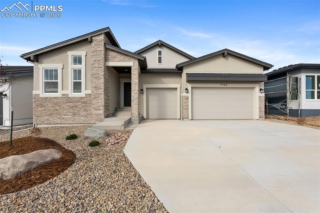 7906 Desert Wrangler Dr — photo 1