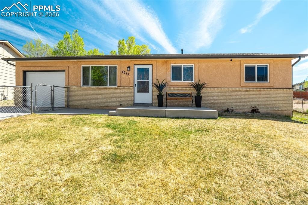 4325 Axtell St — photo 1
