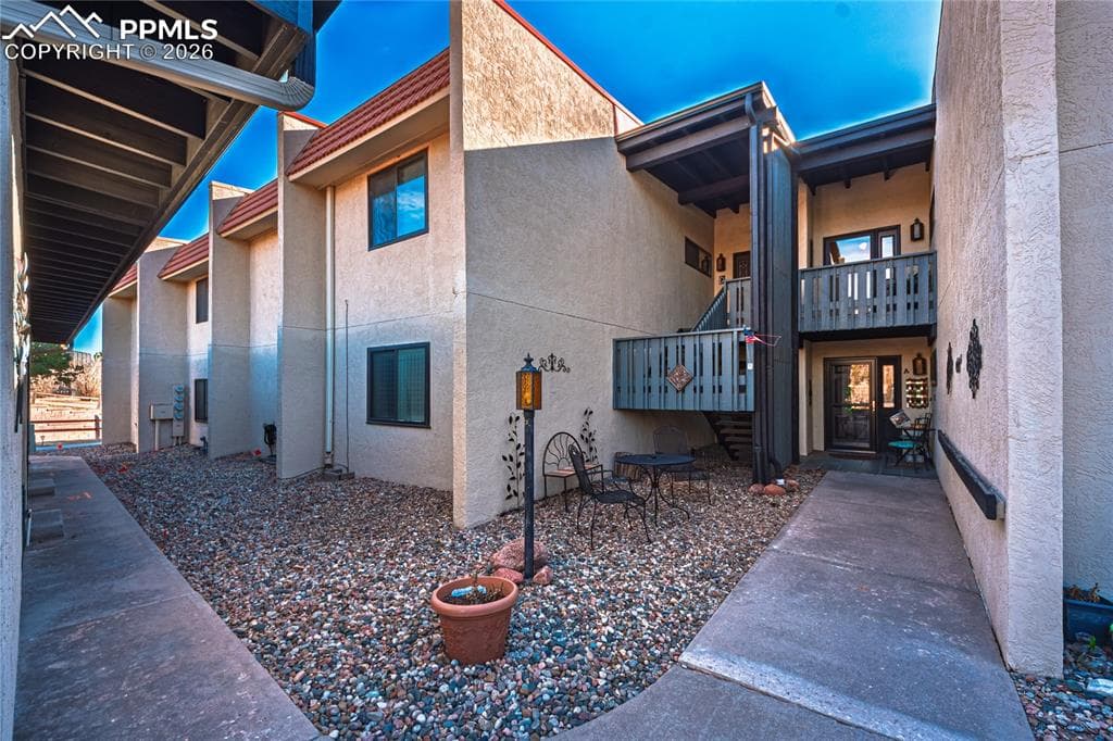 1126 Fontmore Rd C — photo 1