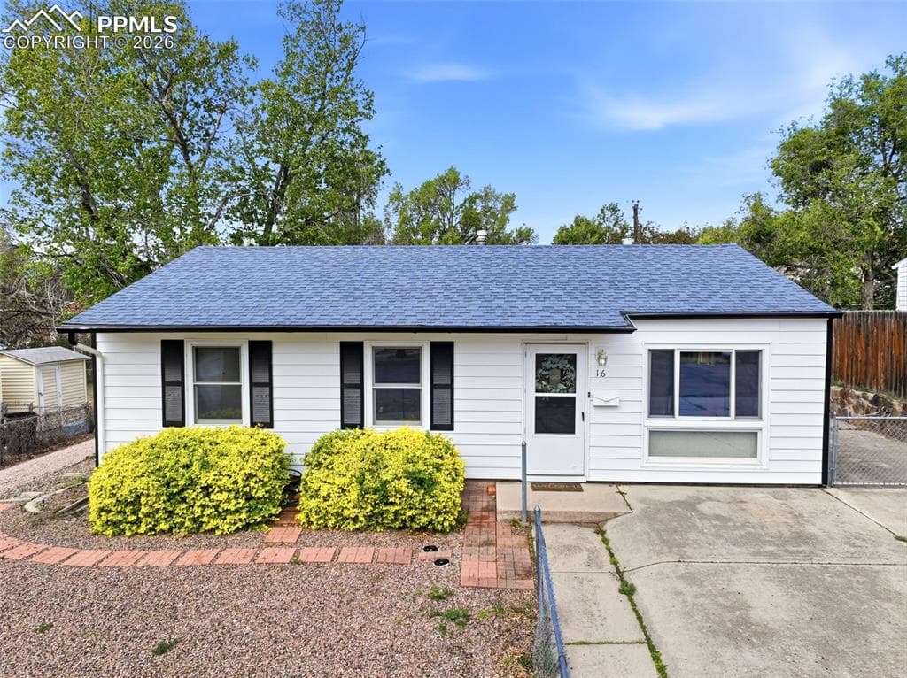 16 N Brentwood Dr — photo 1