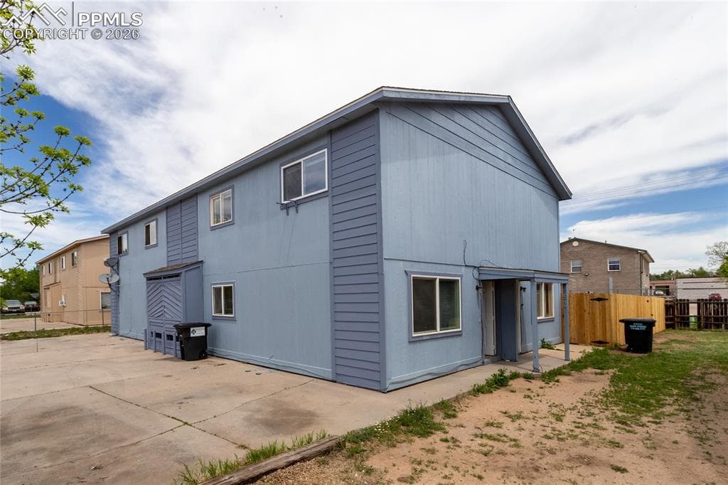 6678 Provincial Dr — photo 1