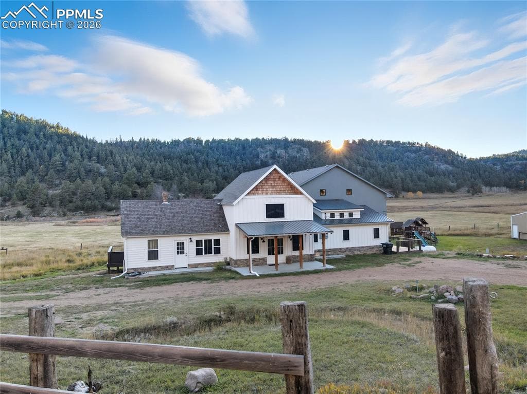 1636 Lakemoor Dr — photo 1