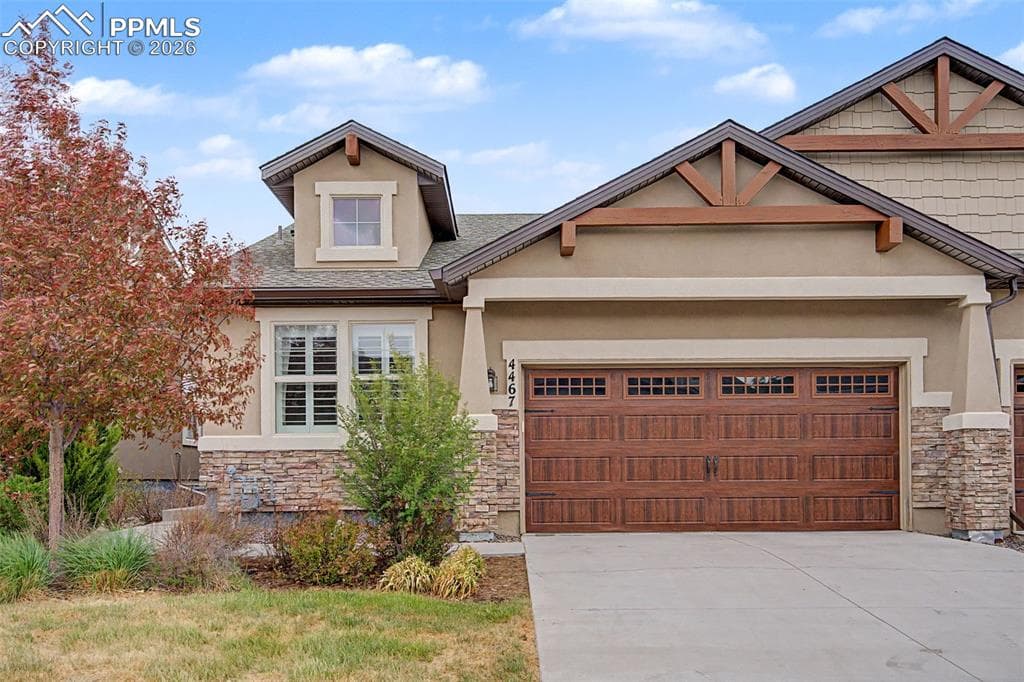 4467 HESSITE LOOP - Photo 1