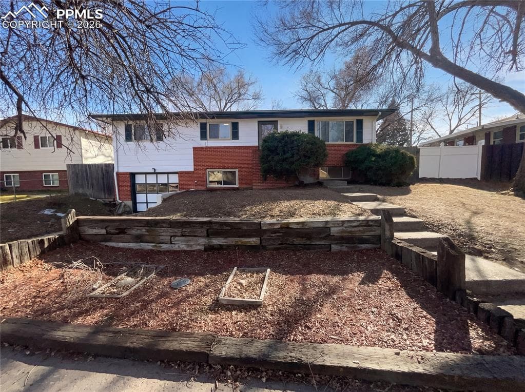2507 E Caramillo St — photo 1