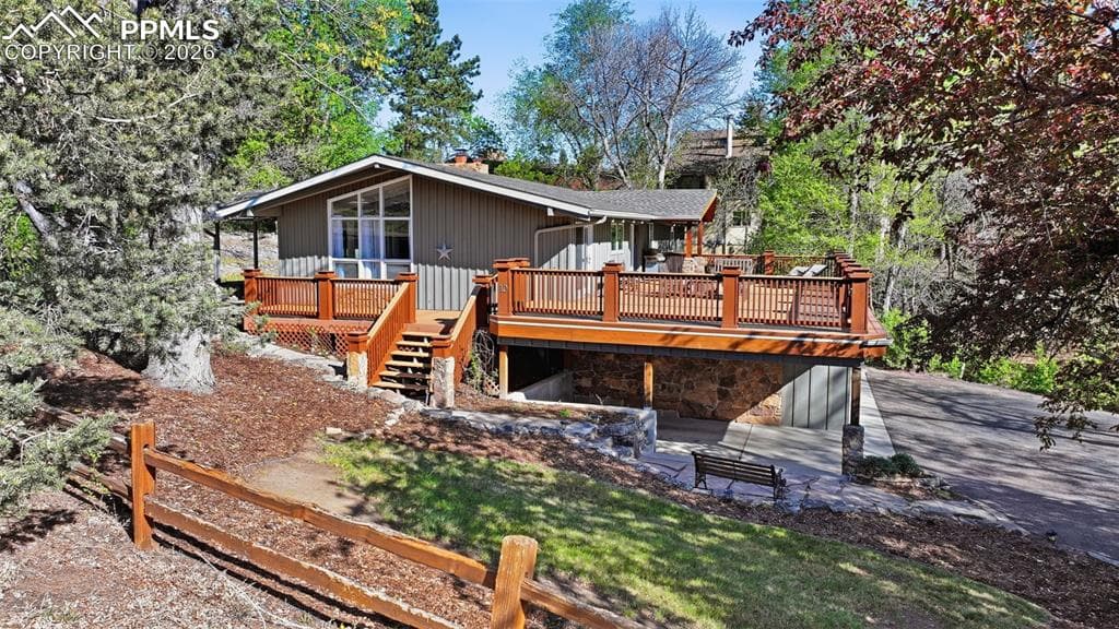 10 Haney Rd — photo 1