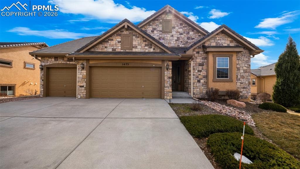 1475 Symphony Heights — photo 1
