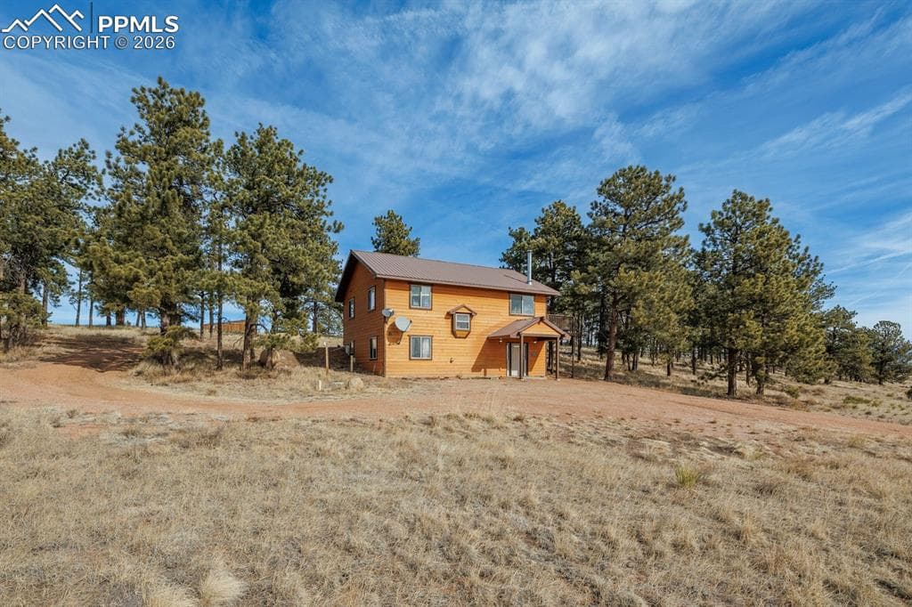 345 Meadow Ln — photo 1