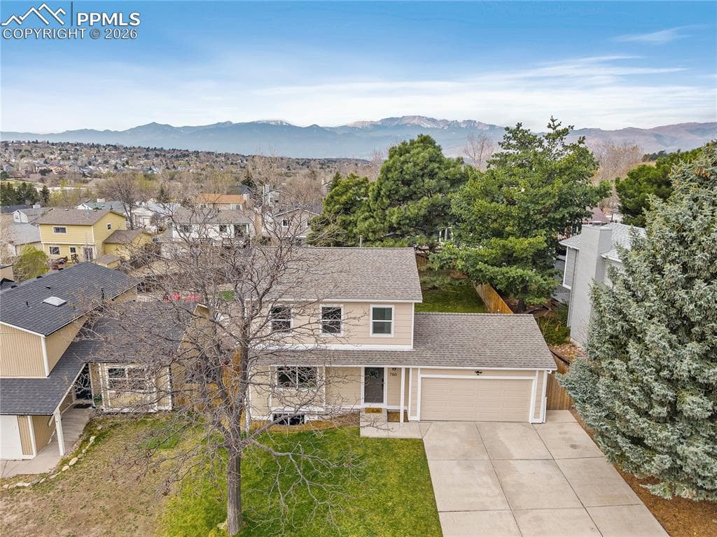 7160 Alpenwood Way — photo 1