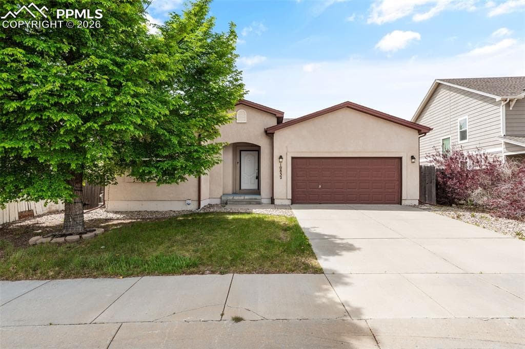 10832 Darneal Dr — photo 1