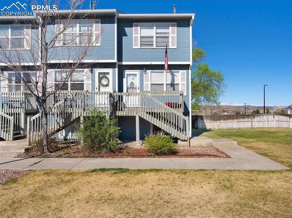 1882 OAKCREST CIRCLE - Photo 1