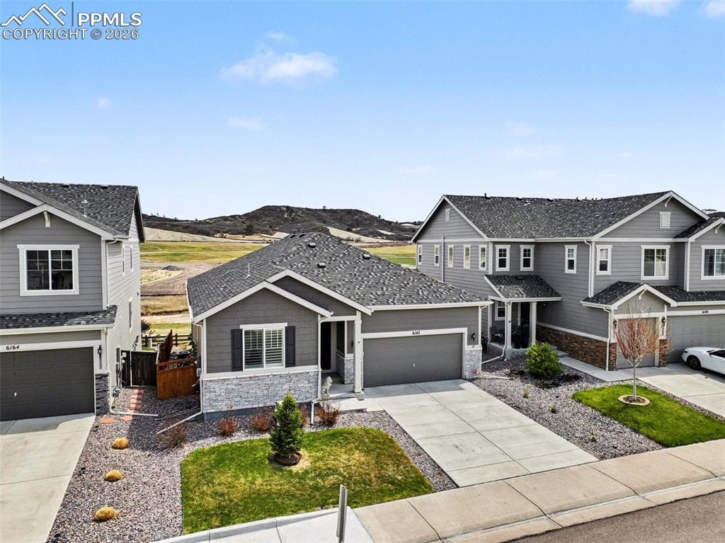 6142 Leilani Ln — photo 1