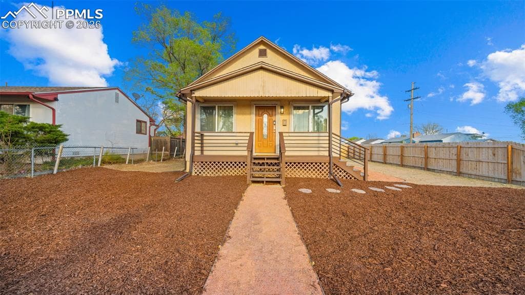2702 Cheyenne Ave — photo 1
