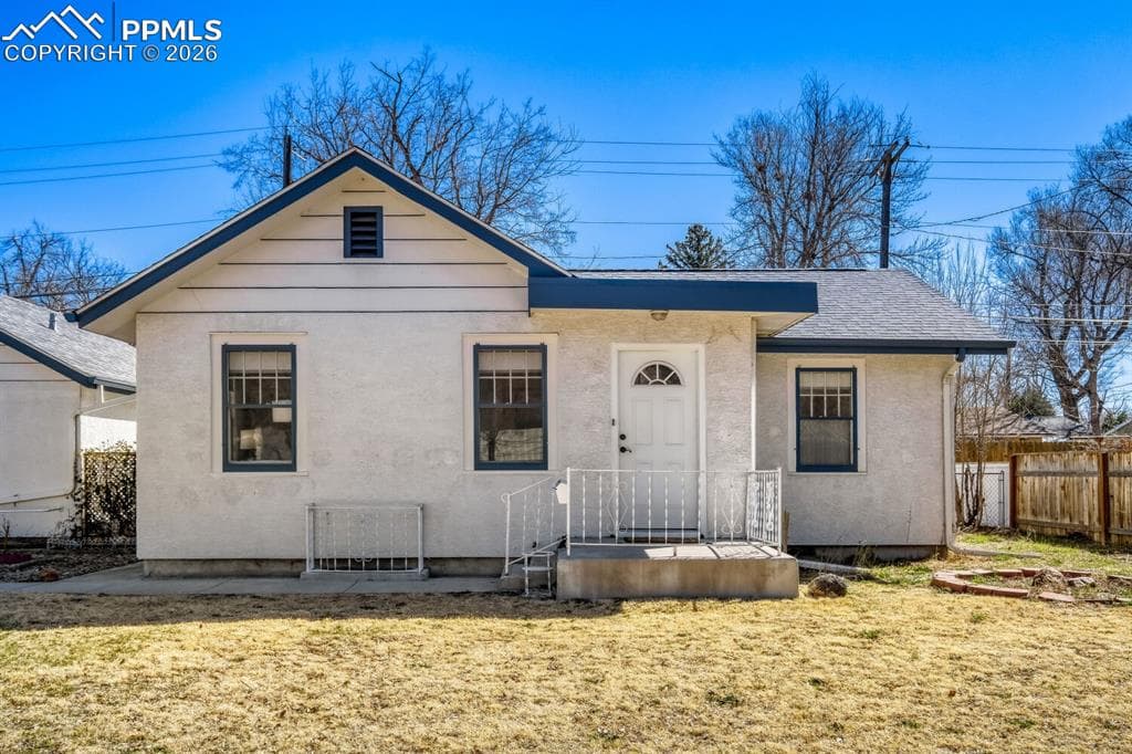 609 E Madison St — photo 1