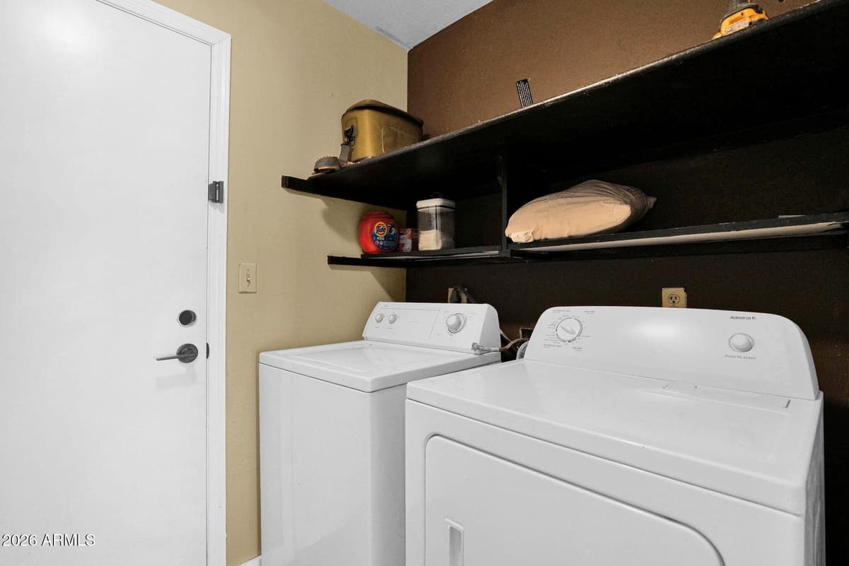 2006 W Summit Pl — photo 33