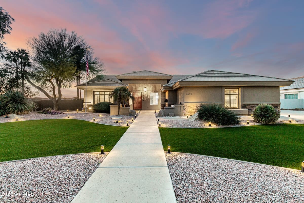 5208 N 180th Ln — photo 1