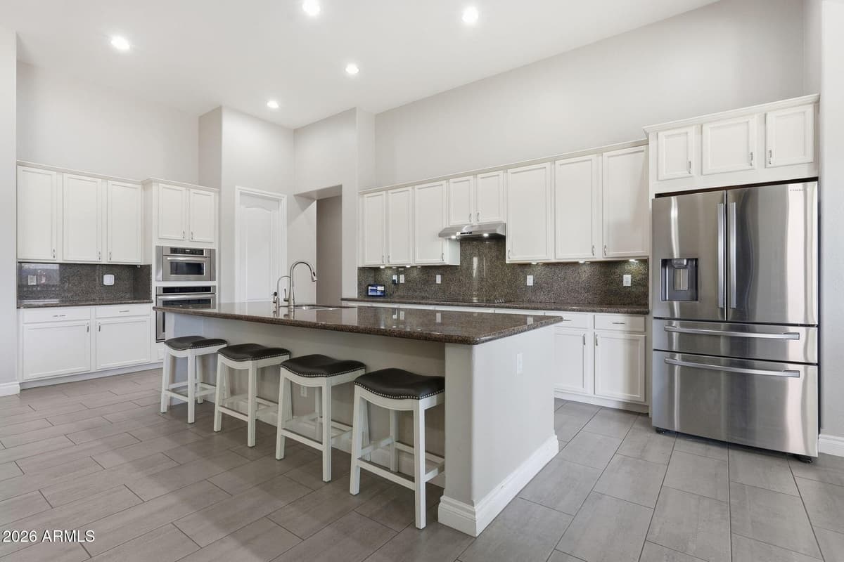 2997 E Wildhorse Dr — photo 1