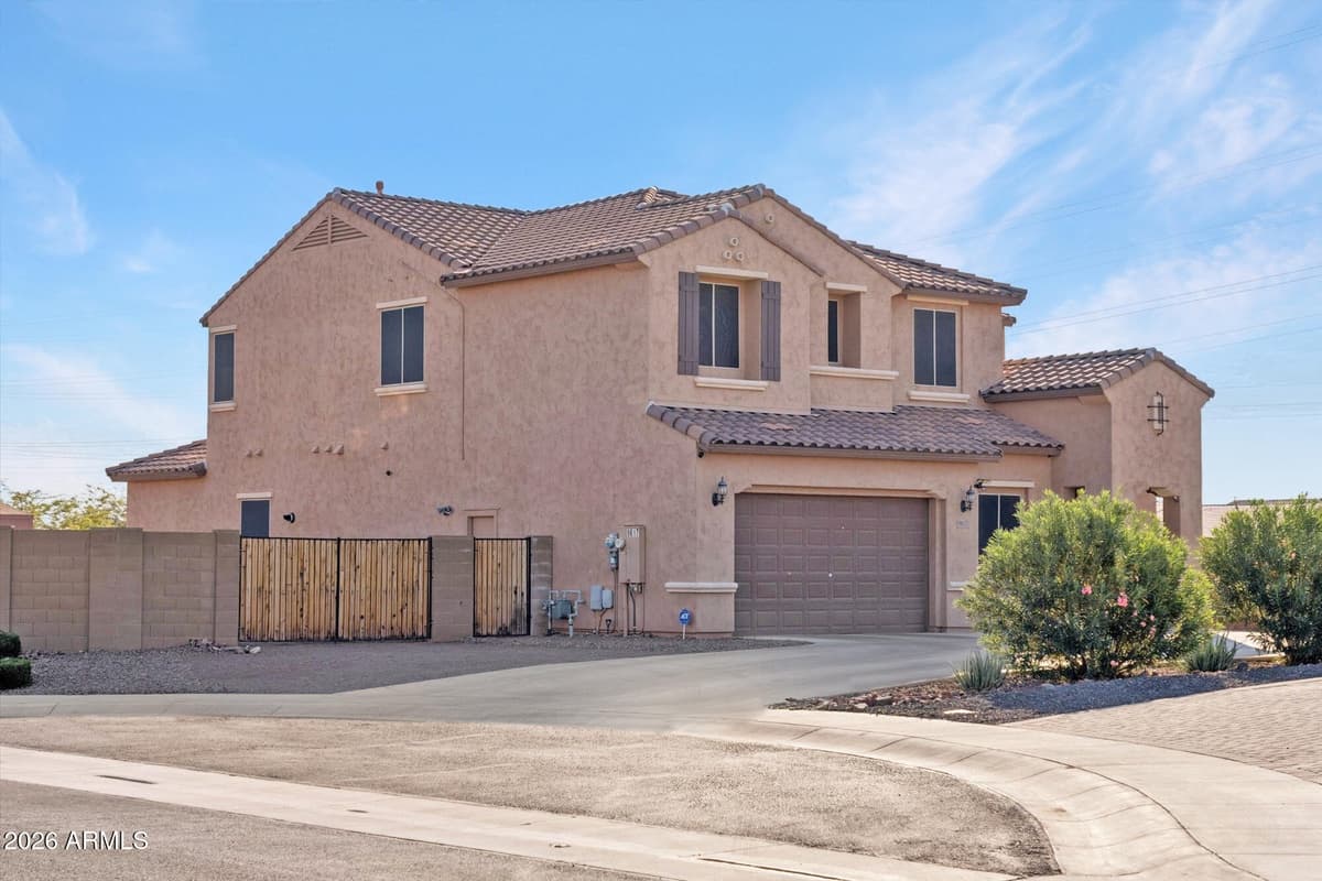 9617 W Whispering Wind Dr — photo 2