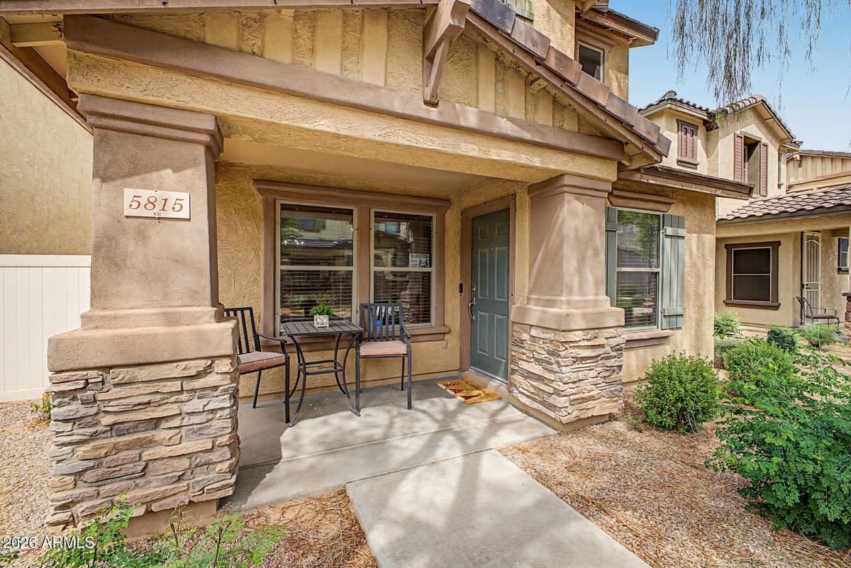 5815 E Grove Ave — photo 2