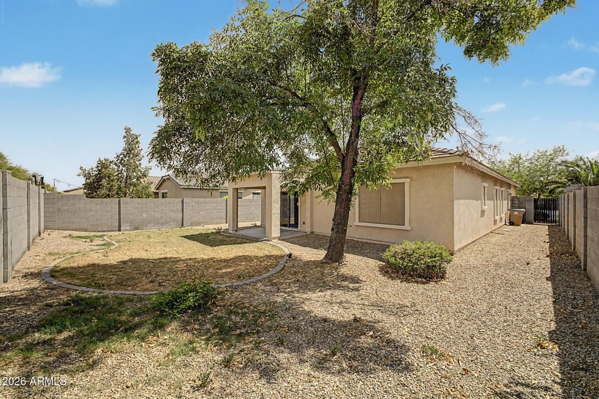 15636 W Devonshire Ave — photo 30
