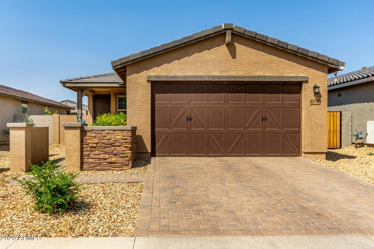10734 W Bloch Rd — photo 1