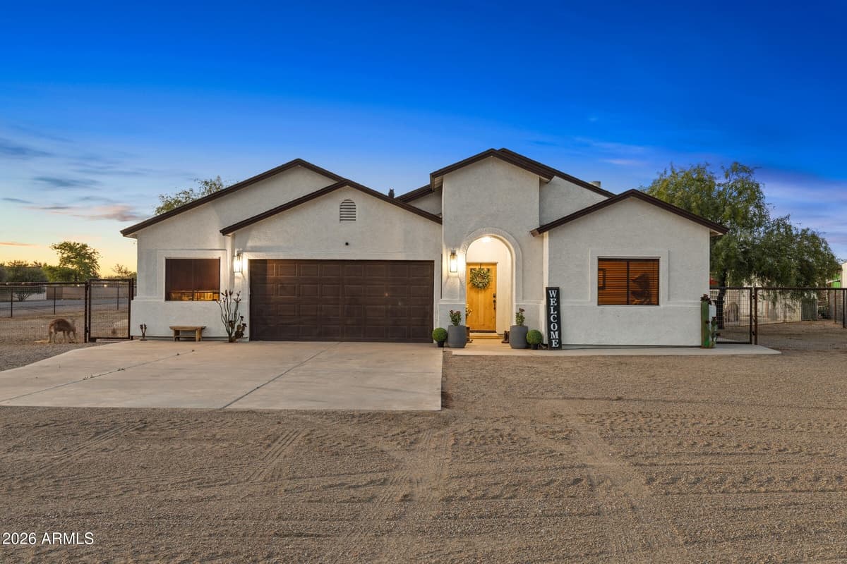 3720 E Vista Grande -- — photo 2