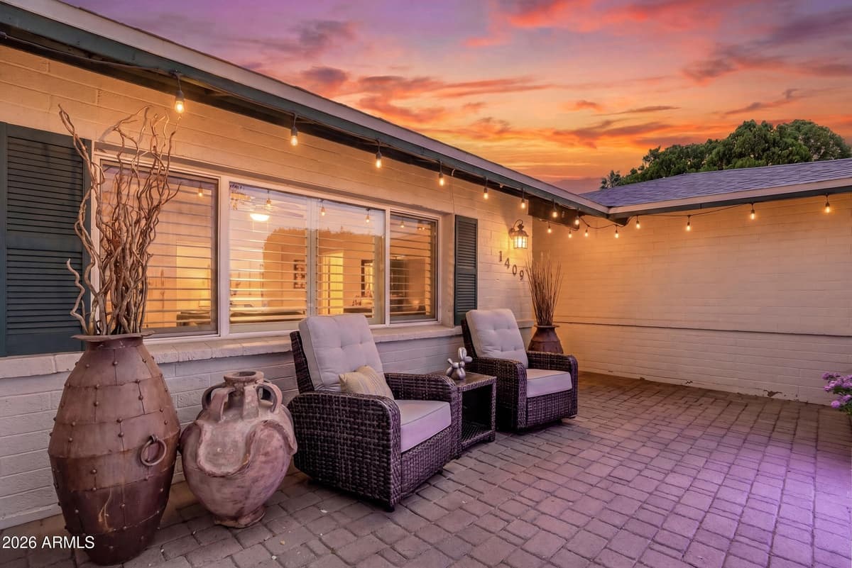 1409 E Watson Dr — photo 2