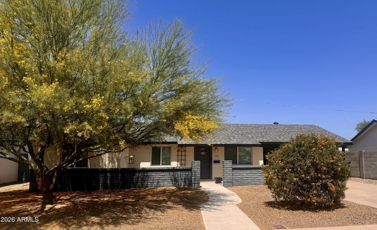 3520 E Thunderbird Rd — photo 1