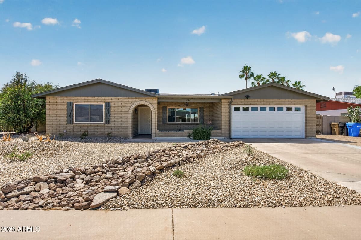 4941 W Phelps Rd — photo 2