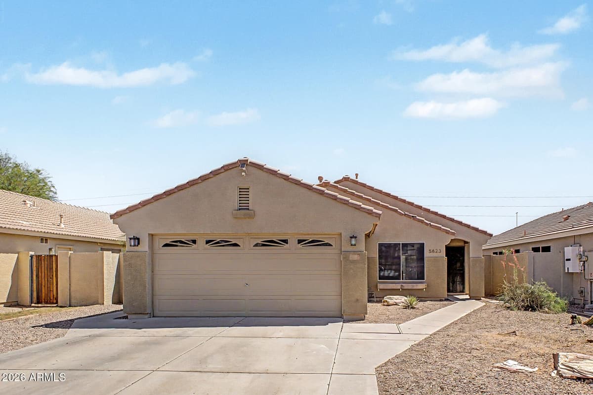 5823 E Hopi Circle — photo 1