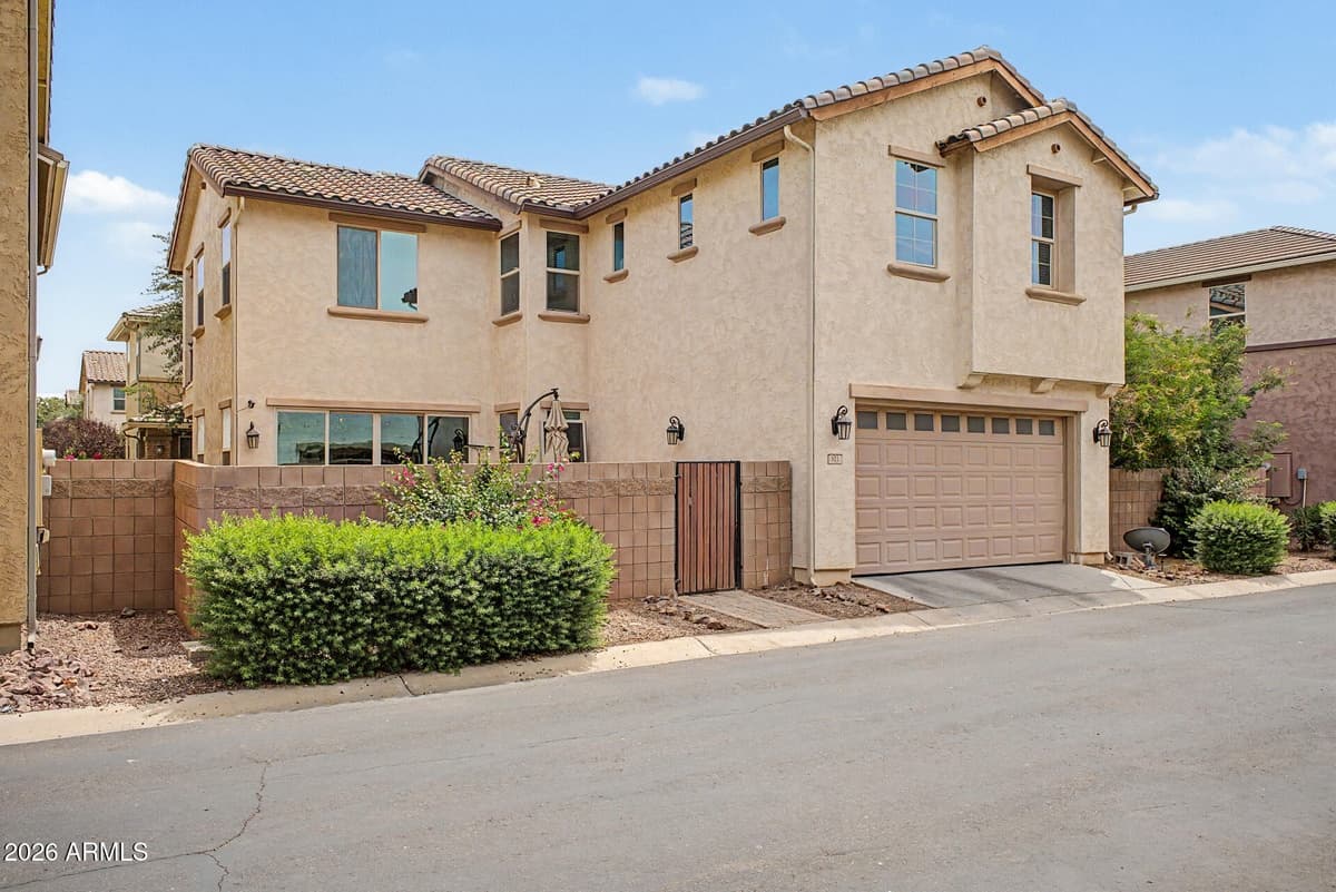 921 S Annie Ln — photo 2