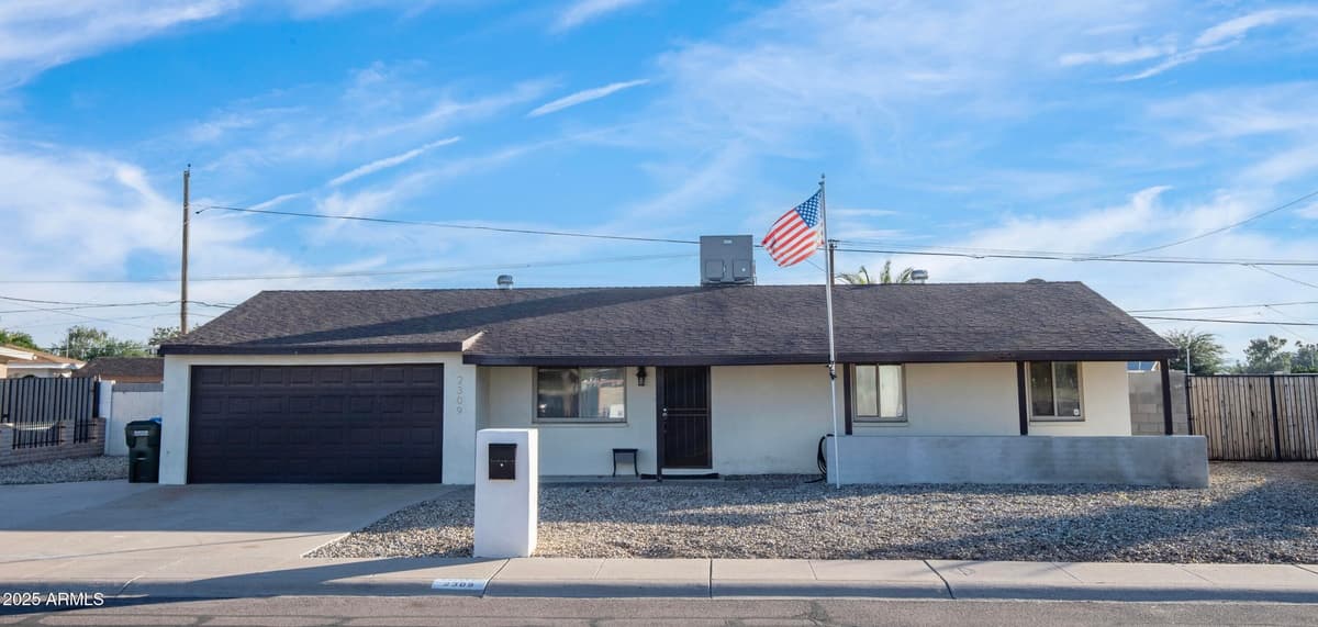 2309 W Wood Dr — photo 1