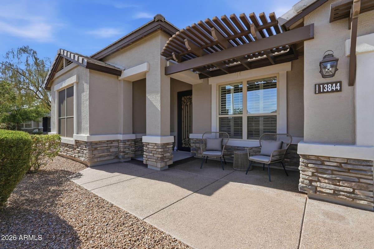 13844 W Desert Moon Way — photo 2