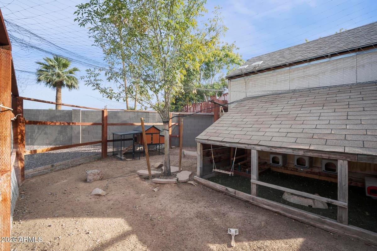 4515 W Shaw Butte Dr — photo 44