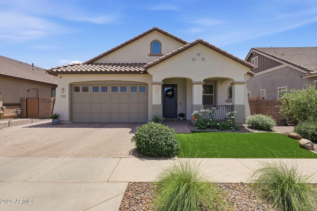 23145 E Mockingbird Dr — photo 1