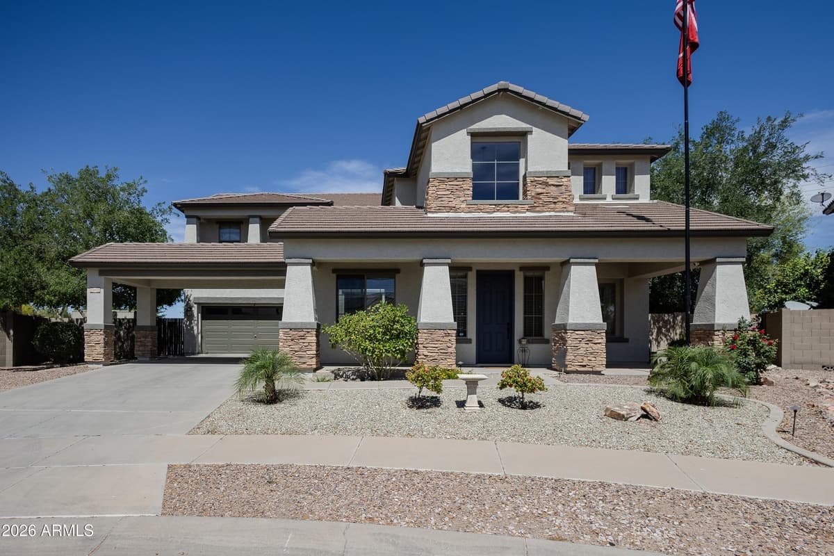 15872 W Shaw Butte Dr — photo 1
