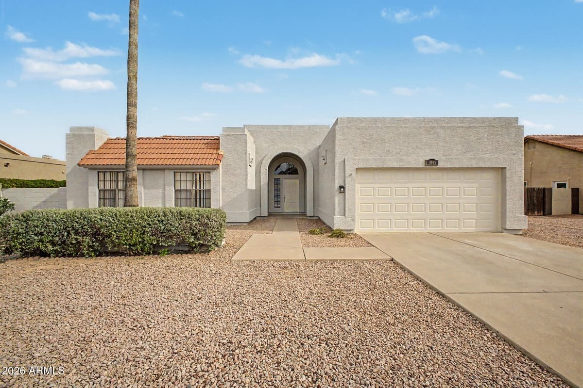 3045 E Northridge St — photo 1