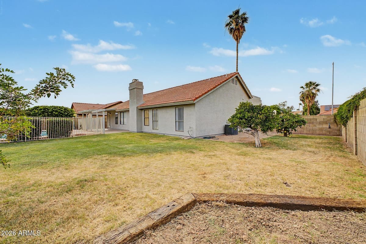 3045 E Northridge St — photo 36