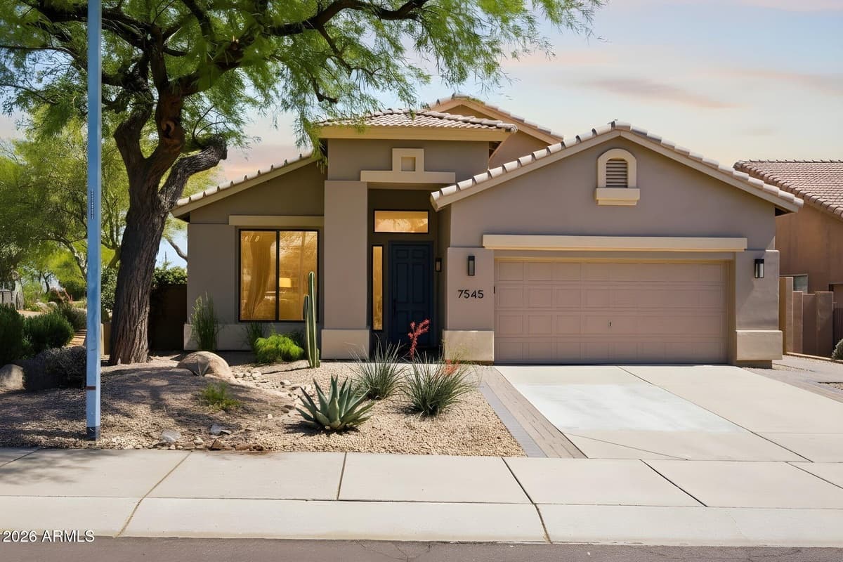 7545 E Whistling Wind Way — photo 1