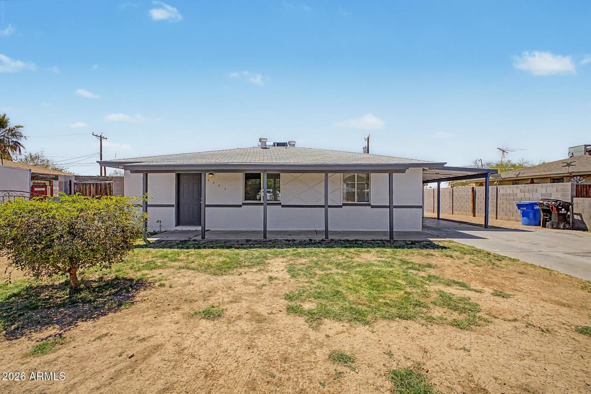 4002 N 64th Dr — photo 1
